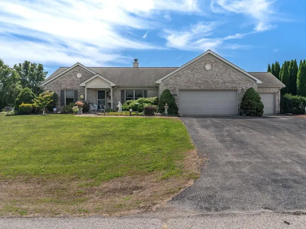 5382 E Austin Dr, Monticello, IN 47960