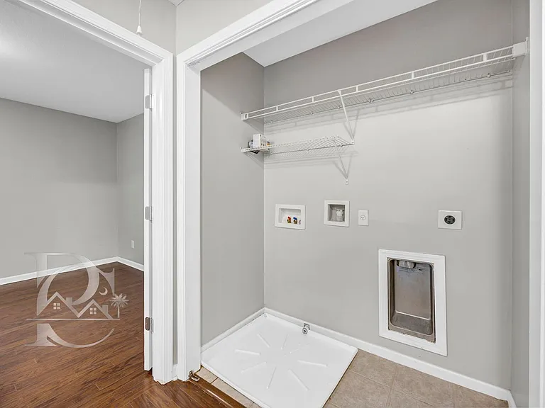 328 Northwood St — Photo 29