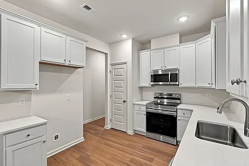 100 Centennial Ln — Photo 16