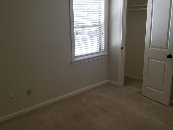 4th image of 104 County Road 1084 #104