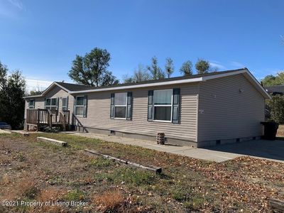39 3rd Ave SW, Killdeer, ND, 58640