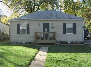 1201 NE 43rd St, Kansas City, MO 64116