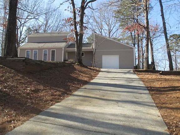2nd image of 225 Little Brook Ln