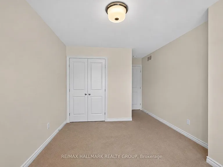 111 Eric Maloney Way — Photo 27
