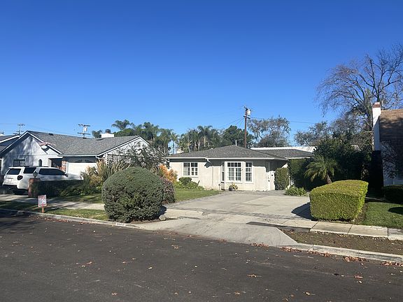 2nd image of 1213 Central Ave