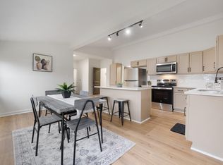 342 N 11th St, Decatur, IN 46733