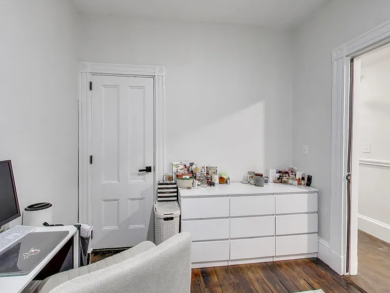 65 Lambert Ave #2 — Photo 10