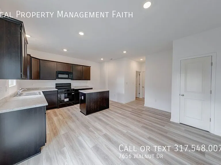 7656 Walnut Dr — Photo 9