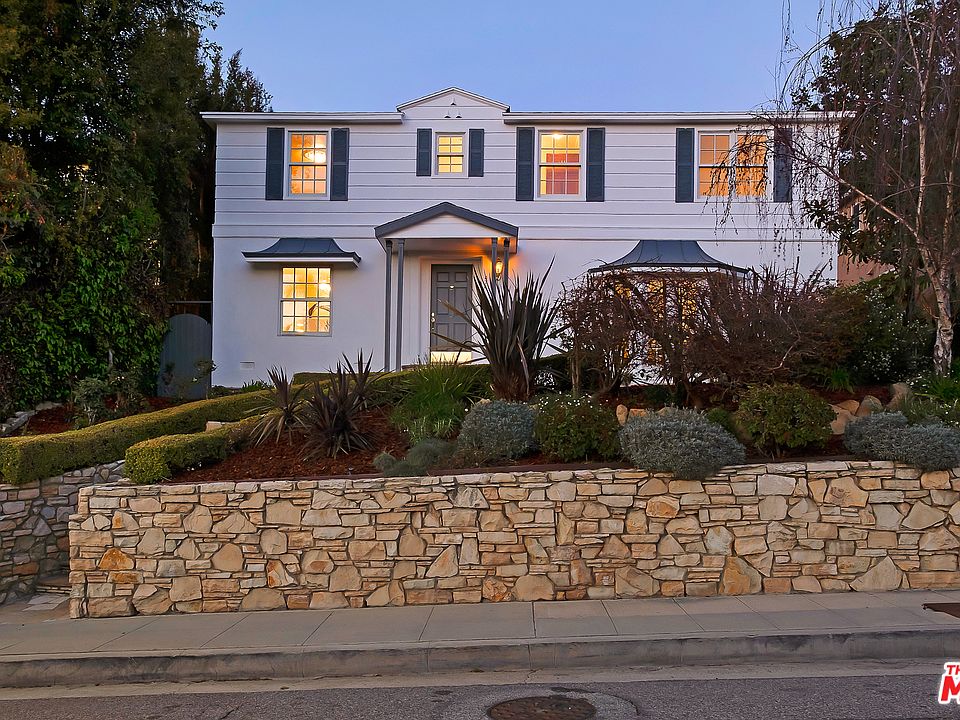 1st image of 474 Daniels Dr