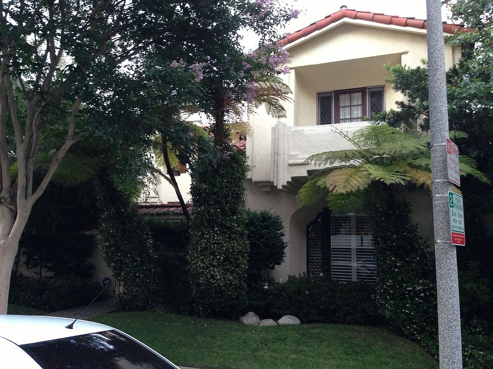1st image of 206 S Spalding Dr