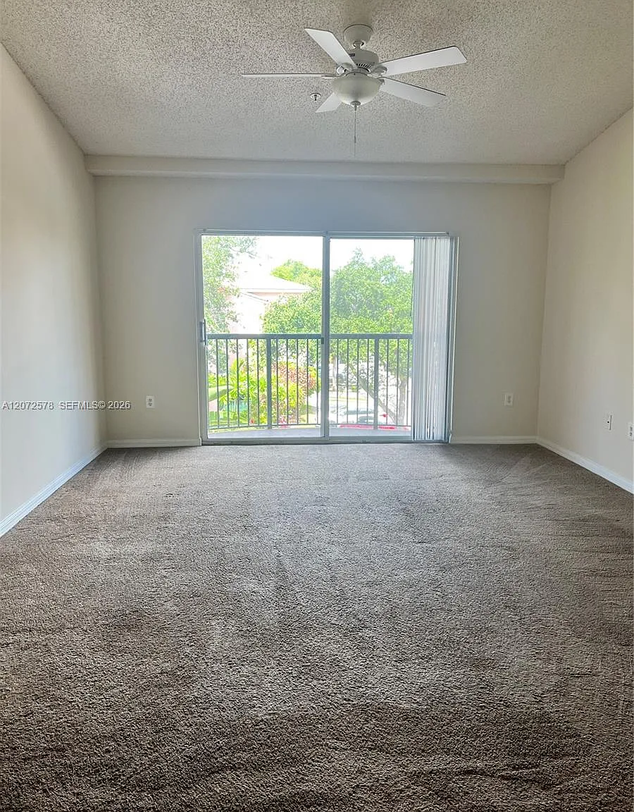 Village East Condo — Photo 3