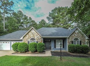 305 Eagles Nest Cir, Carrollton, GA 30116