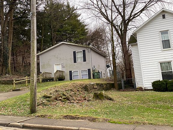 2nd image of 703 E Court St
