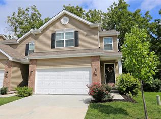 36 Loris Ln, Saint Charles, MO