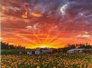 1701 Sequim Dungeness Way, Sequim, WA 98382