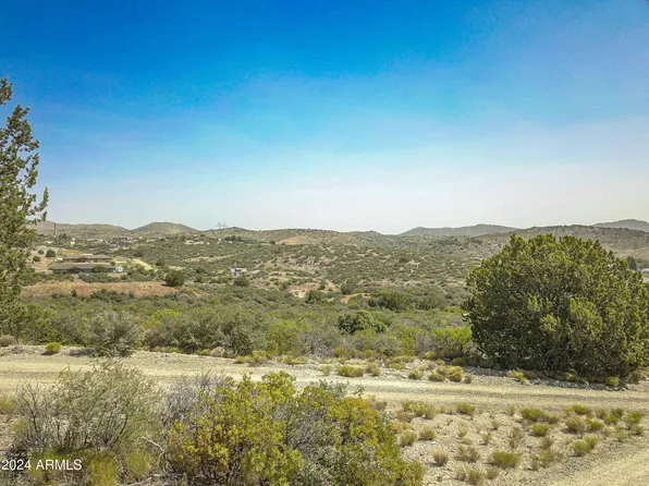 021B E Ore Sample Lane #-, Mayer, AZ 86333
