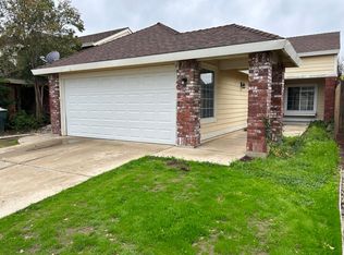 8140 Munslow Way, Sacramento, CA 95829