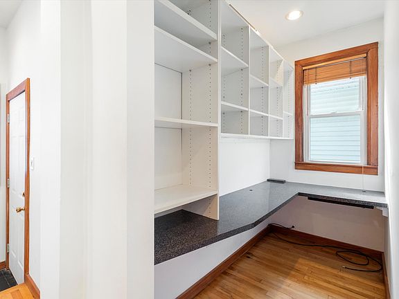 5th image of 1831 W Newport Ave #2