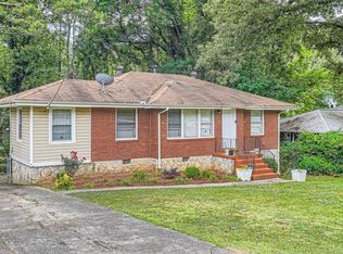 783 Spring Valley Dr, Forest Park, GA 30297