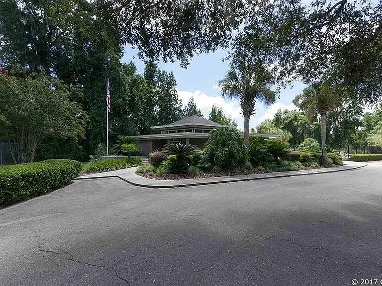 4814 NW 75th Rd — Photo 51
