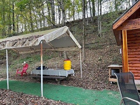 5th image of 6 River Bend Rd