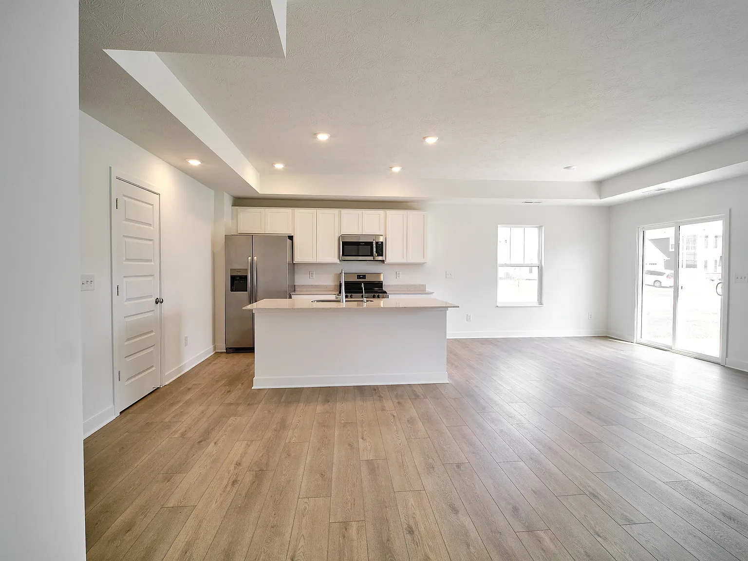 3 bed, 1530 sqft, $1,800 — Photo 3