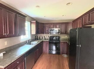 235 E 8th Ave #1, Roselle, NJ