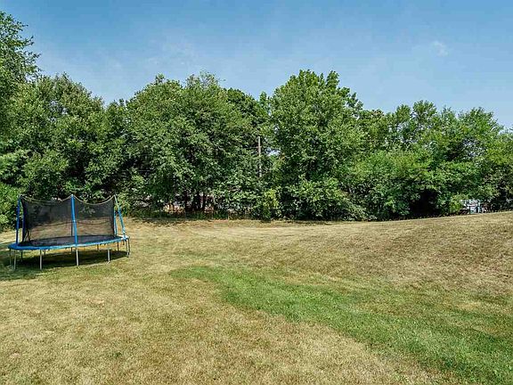 5th image of 2408 Windridge Ct