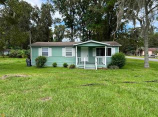 110 E 8th St, Woodbine, GA 31569