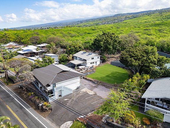 2nd image of 78-6649 Alii Dr