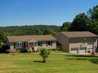 494 State Route 3011, Meshoppen, PA 18630