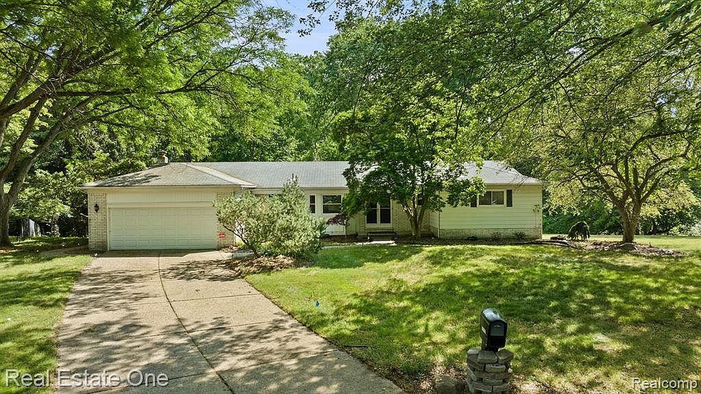 25337 Briarwyke Dr, Farmington Hills, MI 48336 Zillow