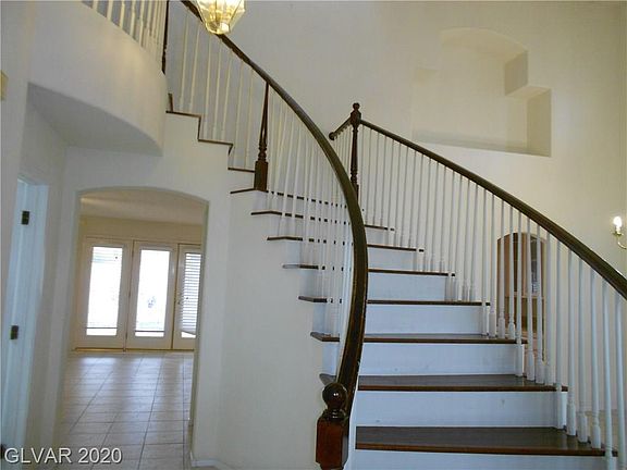 5th image of 8605 Mirada Del Sol Dr