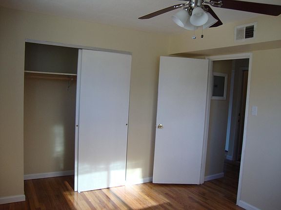 5th image of 4665 S 38th St APT 2