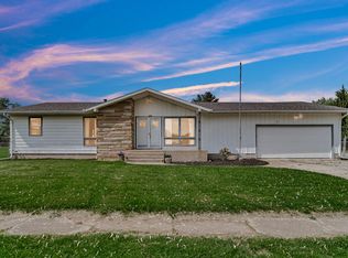 302 Wayland Rd, Kingsford Heights, IN 46346