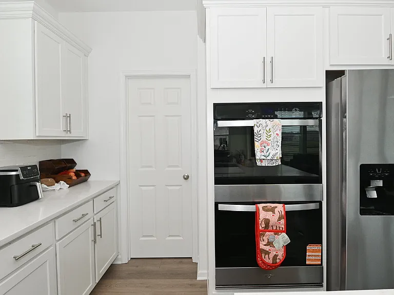7348 Deerberg Dr — Photo 15