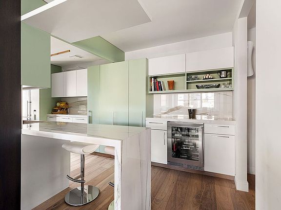 4th image of 178 E 80th St #12DE