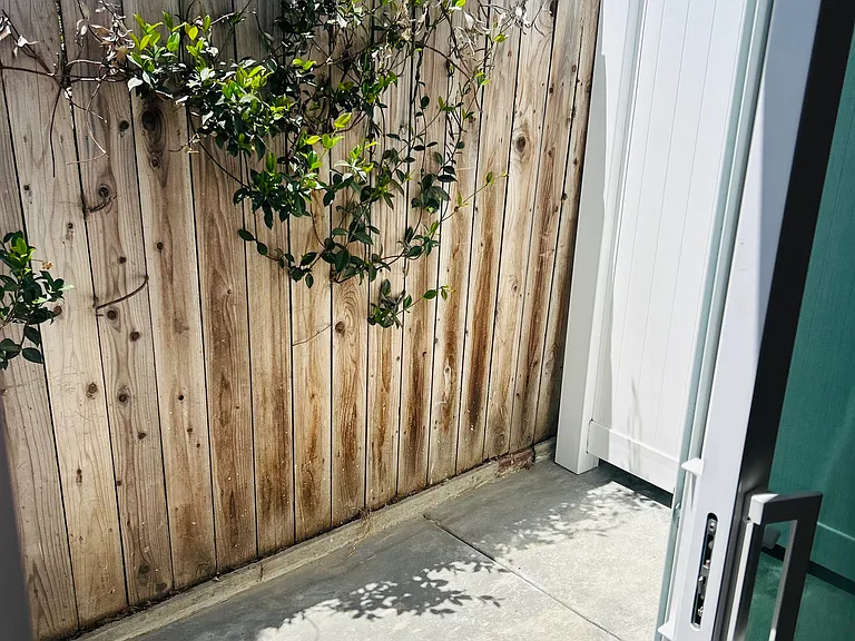6281 Balmoral Dr #2 — Photo 27