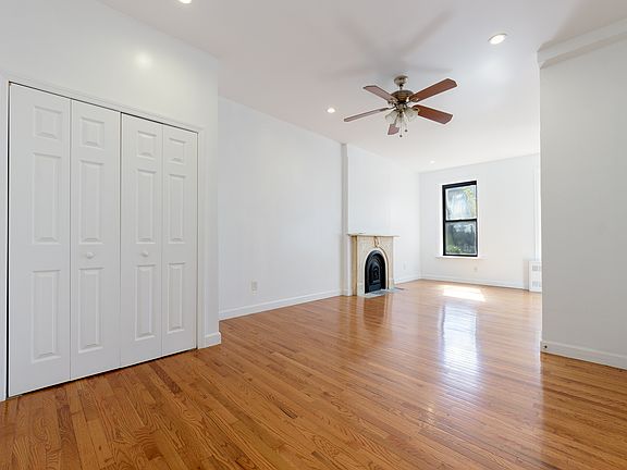 2nd image of 166 Macon St #2