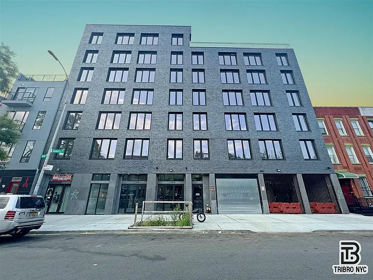 17 Somers St #5E — Photo 13