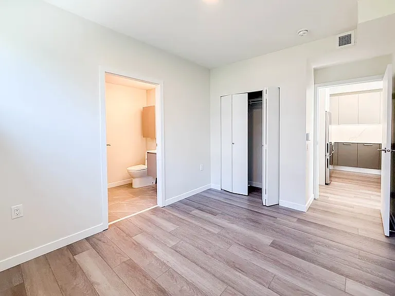 3588 Hull St #400 — Photo 15