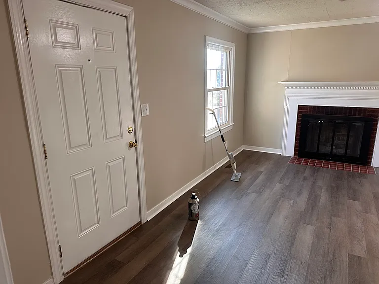 645 Redding Rd — Photo 3