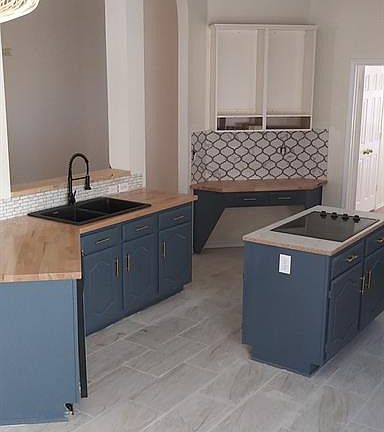 5th image of 2437 London Dr