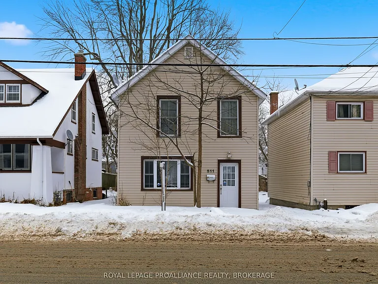 511 Victoria St — Photo 3