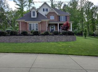 347 Crestridge Rd, Scott Depot, WV 25560