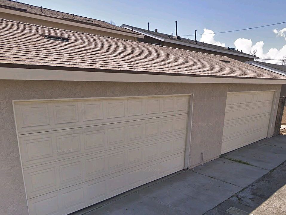 2nd image of 8115 Gardendale St
