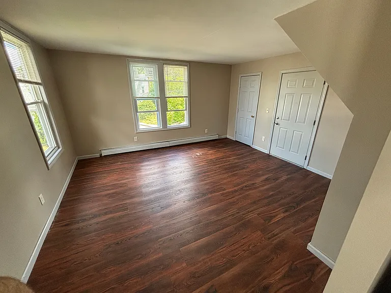 49 Cliff St #B — Photo 1