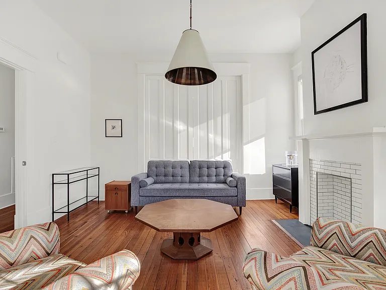 408 W 41st St #B — Photo 24