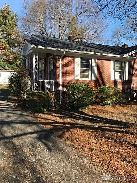 1st image of 7 Bristol Dr #B