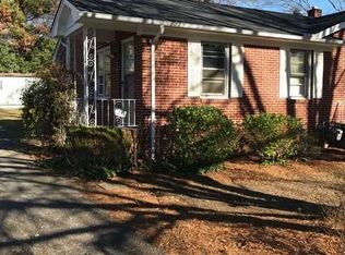 7 Bristol Dr #B, Taylors, SC 29687